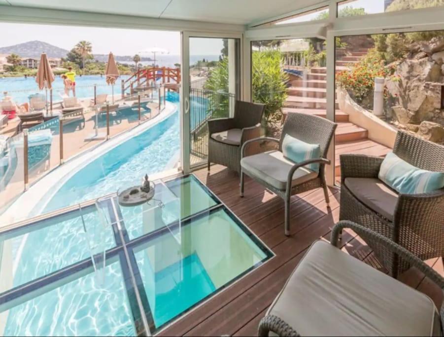 Saint-Raphaël Village Cap Esterel, Piscine, Plage מראה חיצוני תמונה