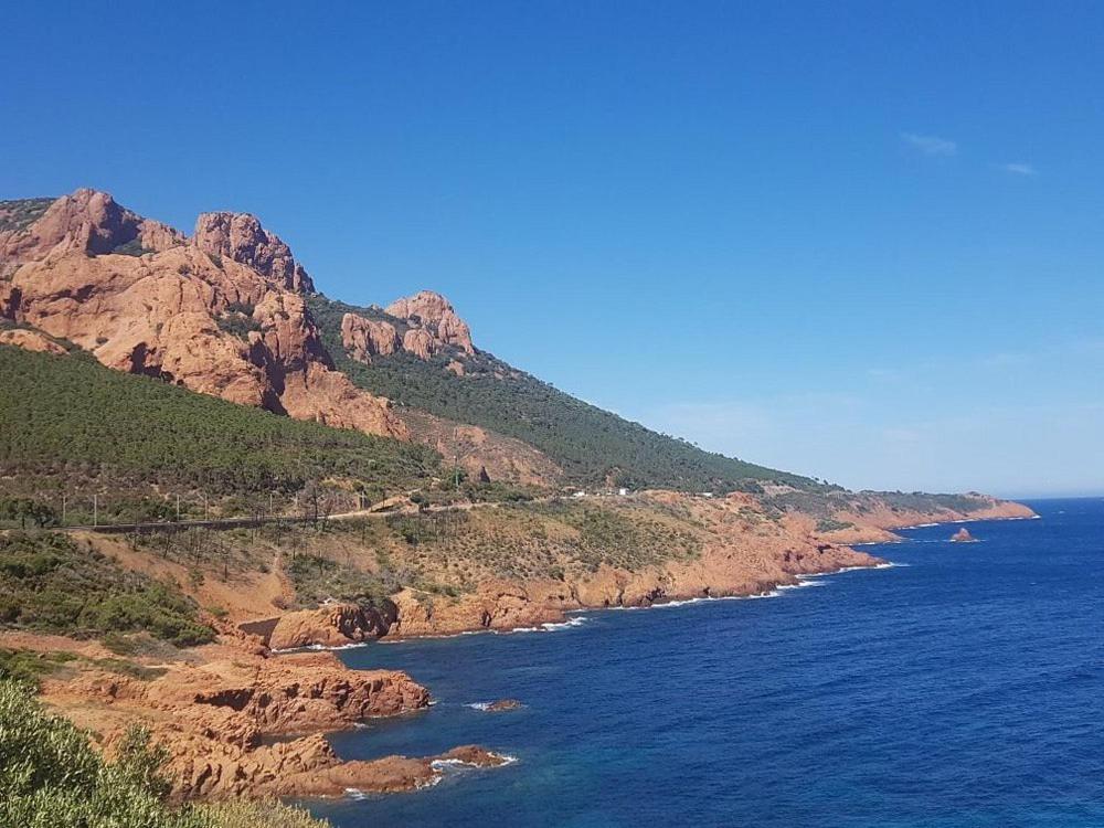 Saint-Raphaël Village Cap Esterel, Piscine, Plage מראה חיצוני תמונה