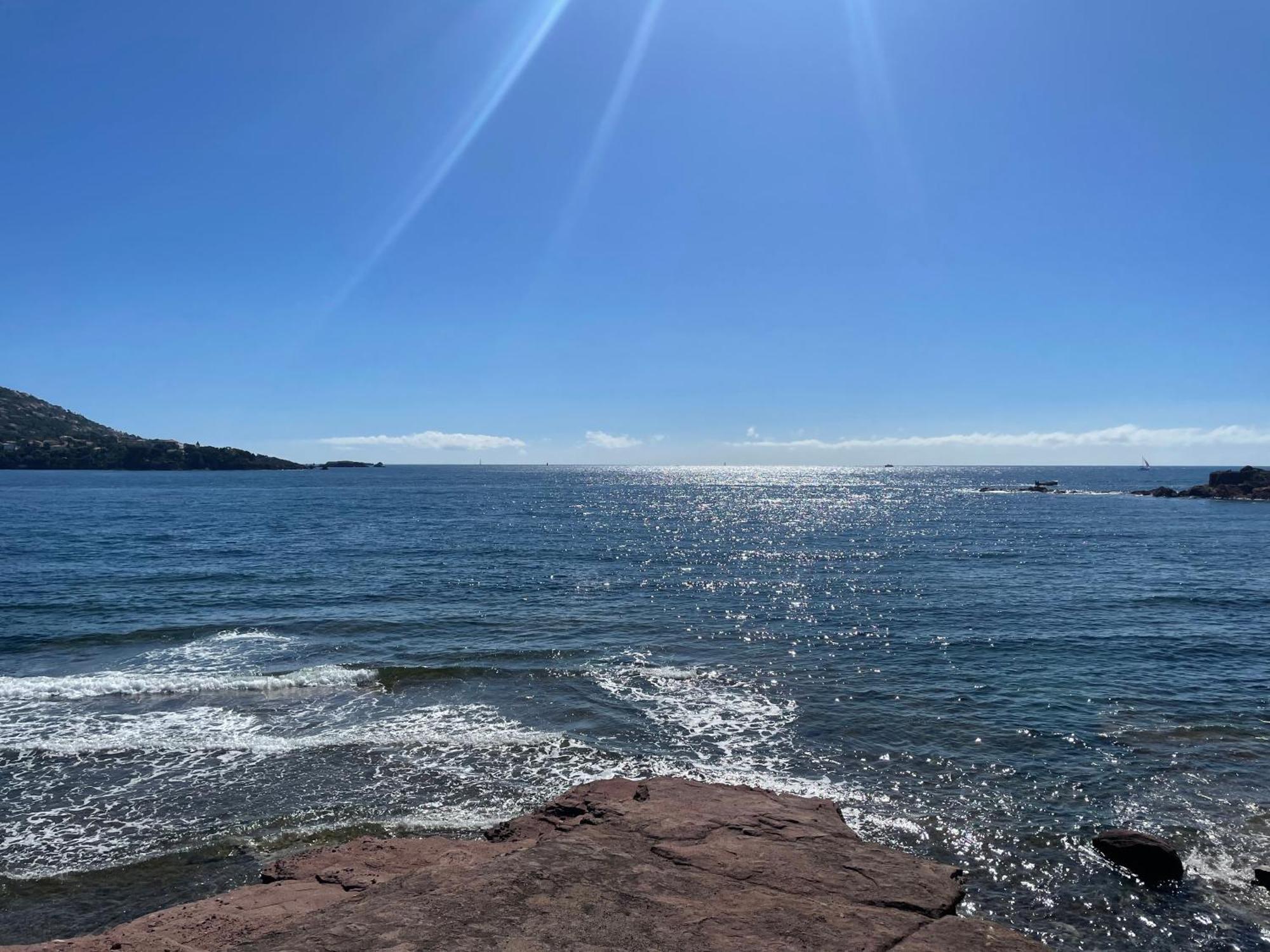 Saint-Raphaël Village Cap Esterel, Piscine, Plage מראה חיצוני תמונה