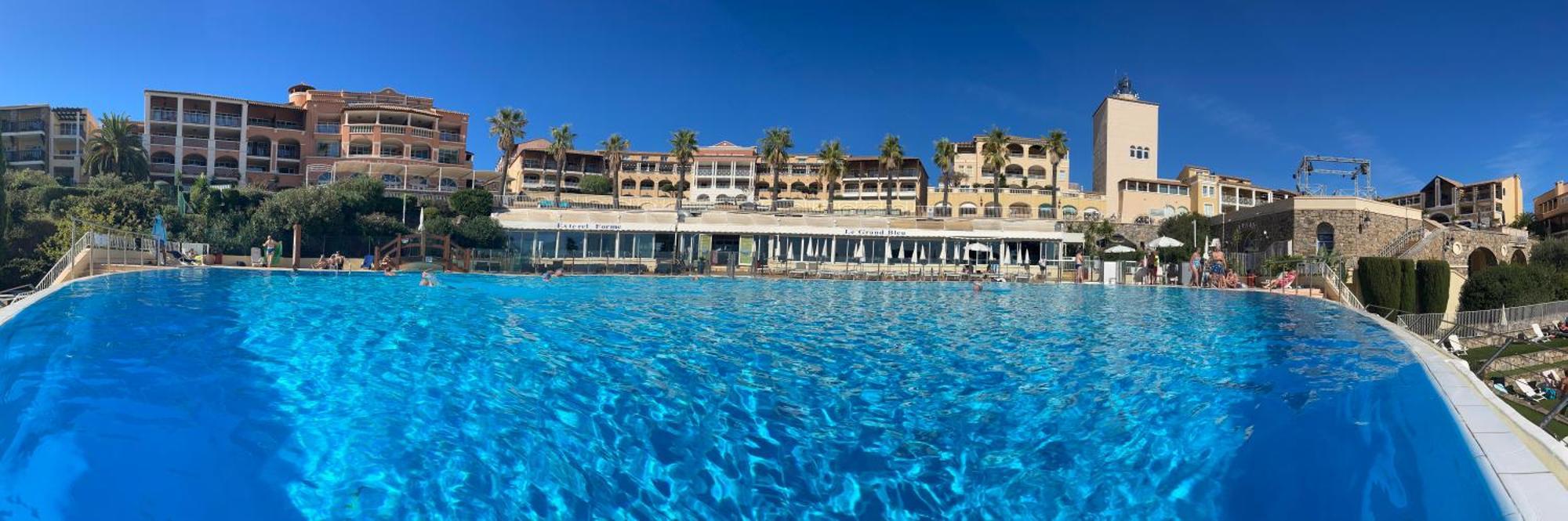 Saint-Raphaël Village Cap Esterel, Piscine, Plage מראה חיצוני תמונה